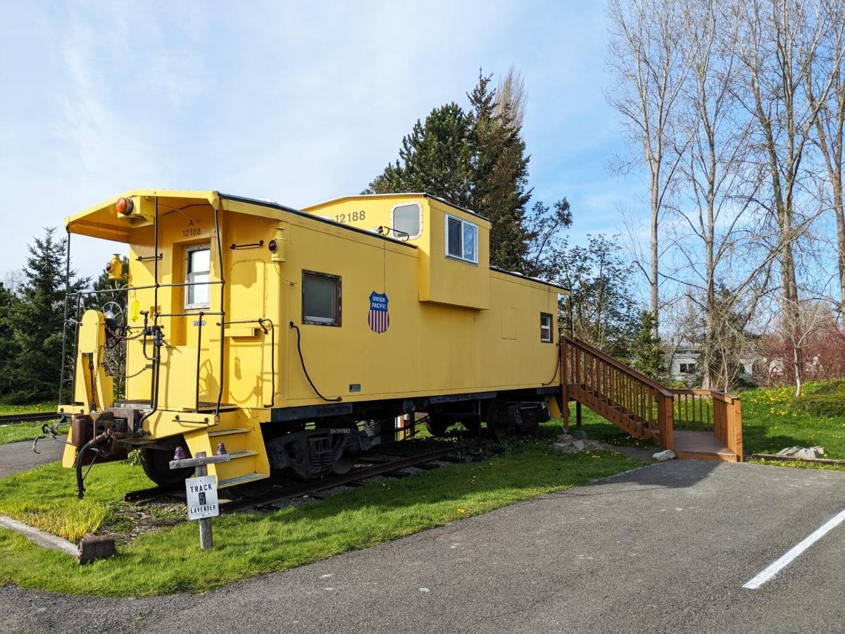 Olympic Railway Inn Sequim Exterior photo